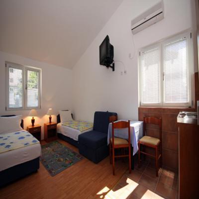 Apartments Raicevic Budva Bagian luar foto