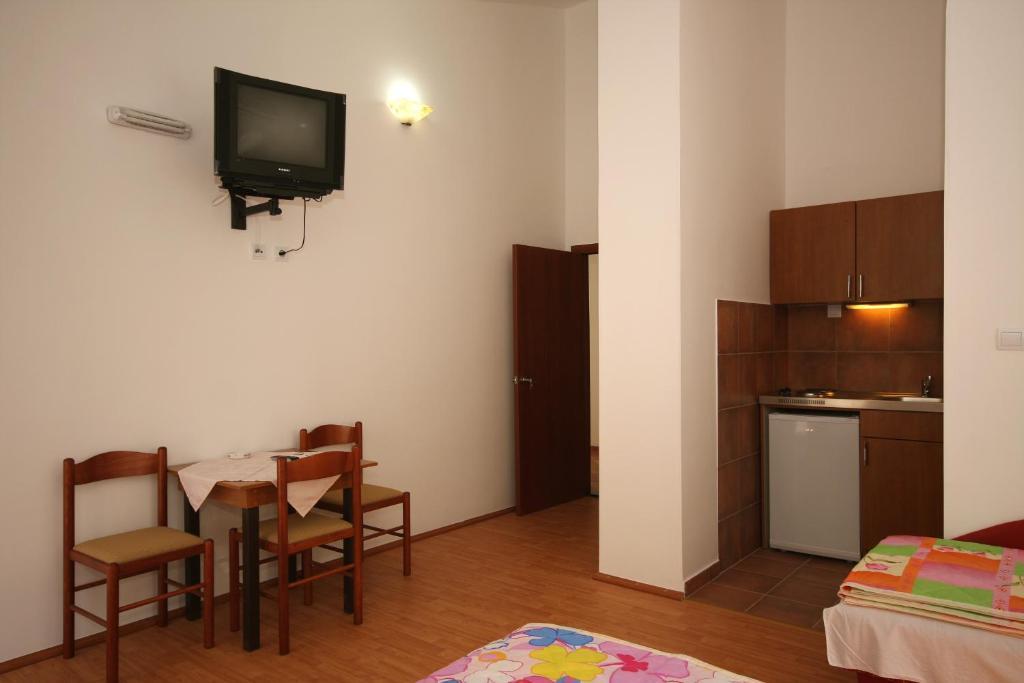 Apartments Raicevic Budva Ruang foto