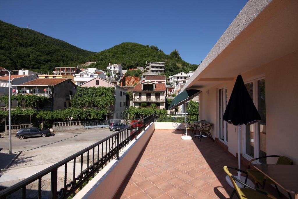Apartments Raicevic Budva Ruang foto