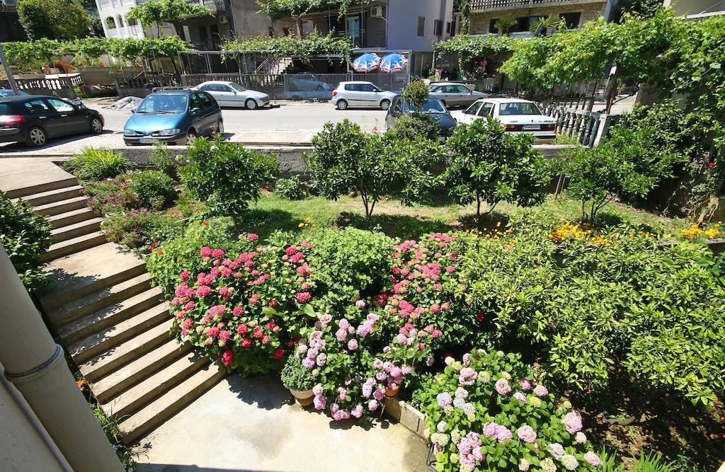Apartments Raicevic Budva Bagian luar foto